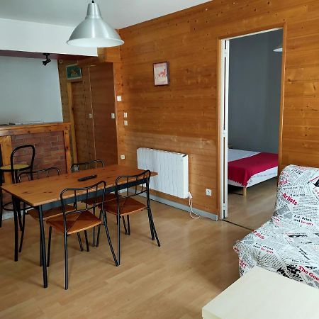 Agréable appartement de 48 m² en RDC La Bourboule Exterior foto