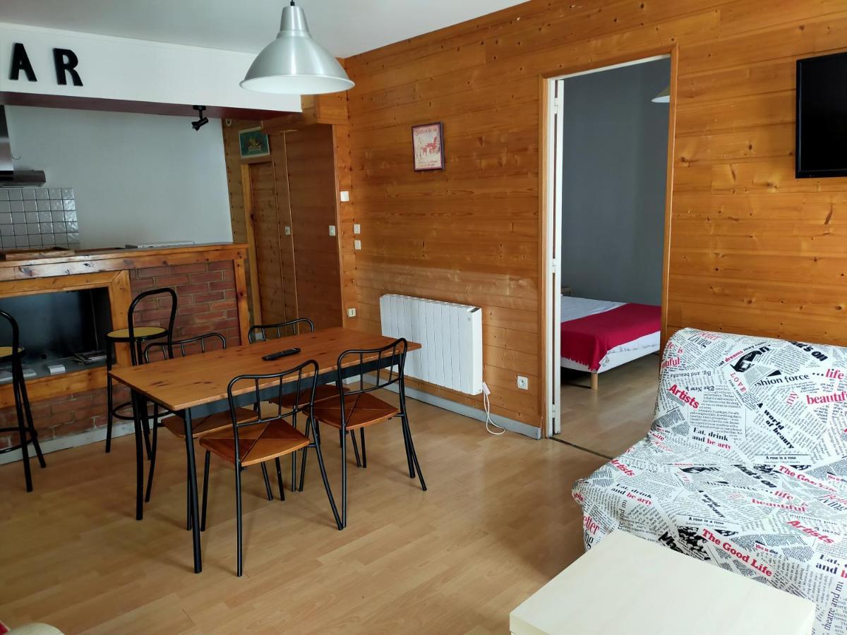 Agréable appartement de 48 m² en RDC La Bourboule Exterior foto