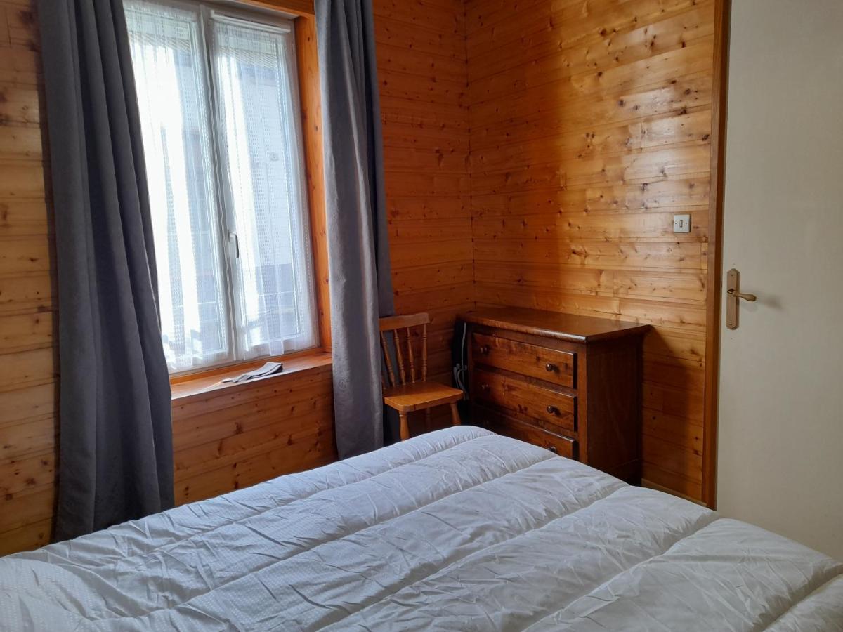 Agréable appartement de 48 m² en RDC La Bourboule Exterior foto
